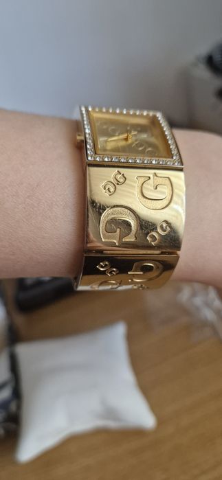 Ceas auriu GUESS