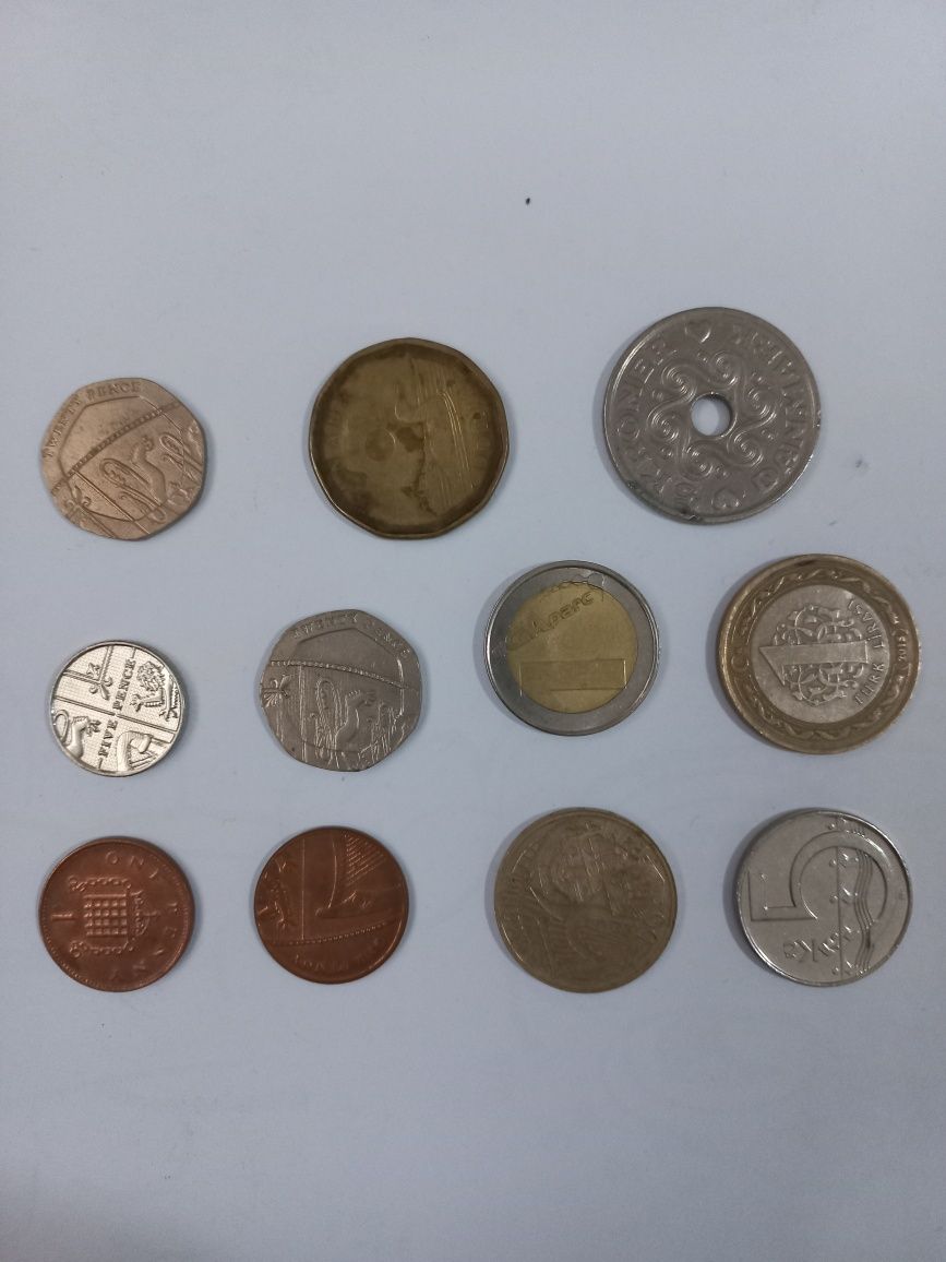 Monezi și bacnote vechi