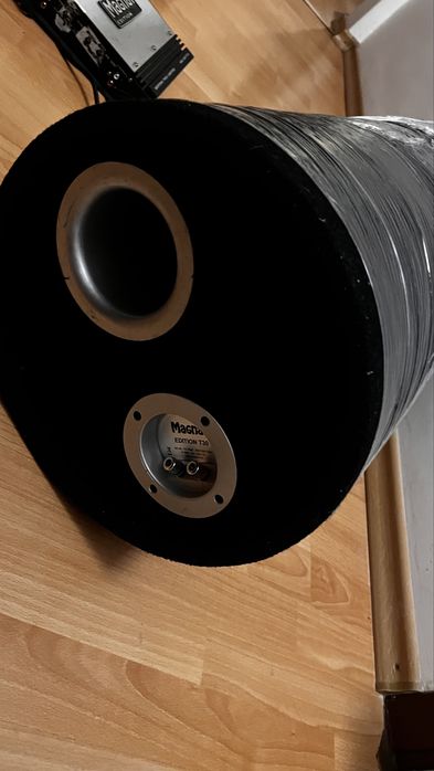 Statie & subwoofer auto Magnat