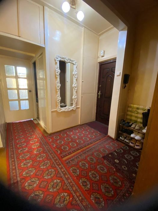 80000у.е Чорсу Гулобод 3 хона Метро бозор яакин