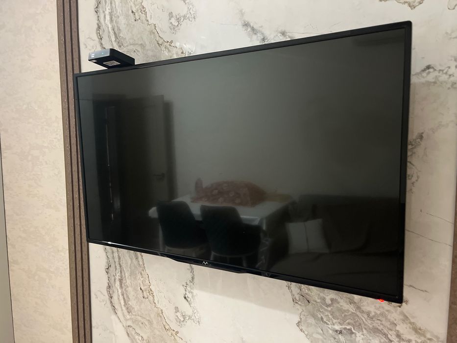 Телевизор.продается очень хороший телевизор.