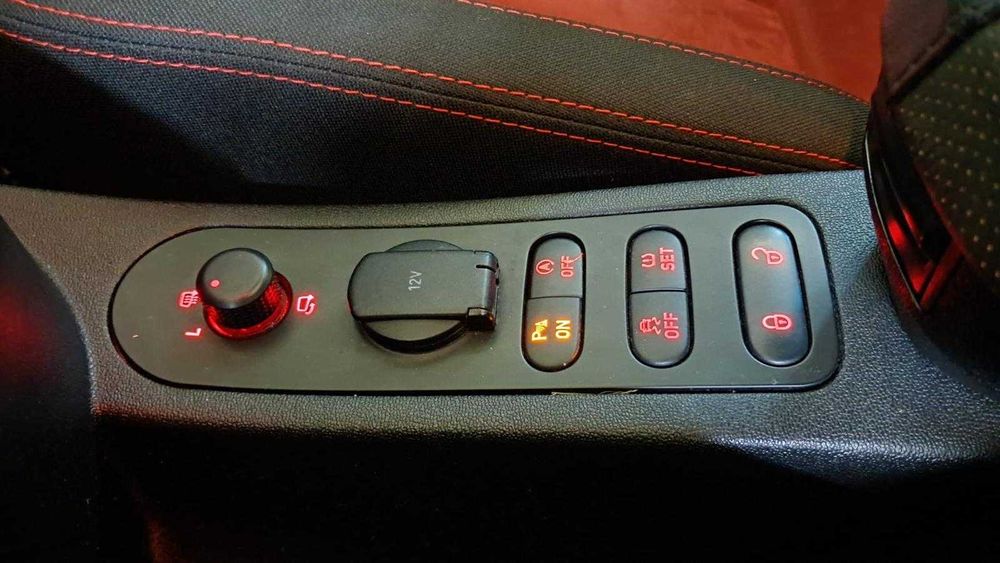 Seat Leon, 1.6 TDI, 105 CP, an 2011