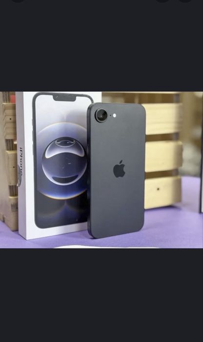 Обменяю IPhone 16 e