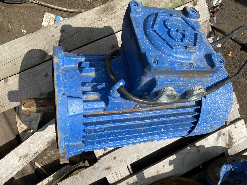 Motor EX  Nou cu plansa 7.5kw. 1451 RPM