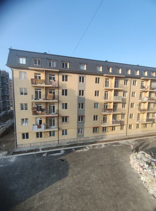 Сергили метрони 3чи бекати 1хона 30квадрат 39минг