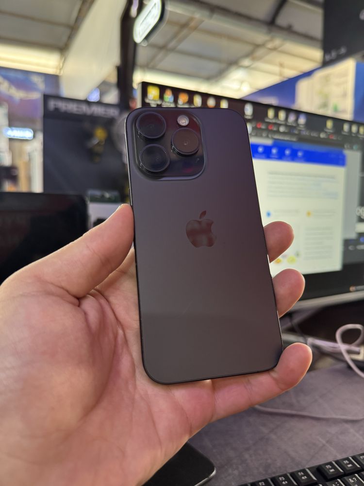Iphone 15 pro black 128gb