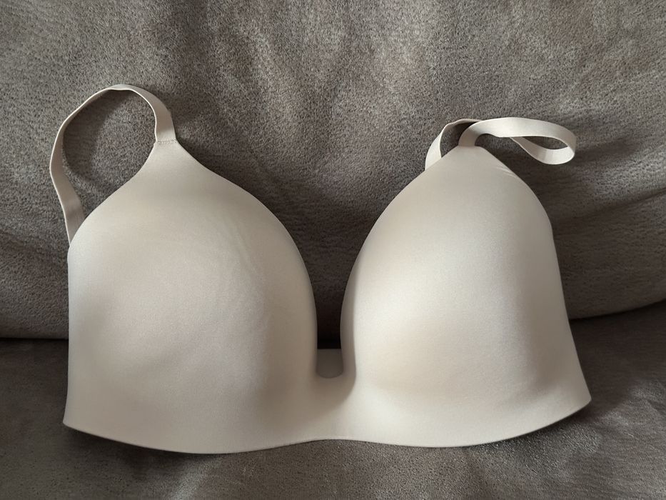 Uniqlo бюстгальтер