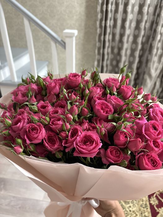 Гүл сатылады хабарласамыз