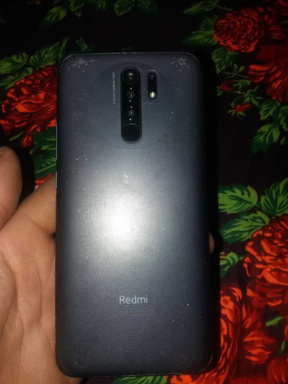 Redmi 9 4/64 gb.