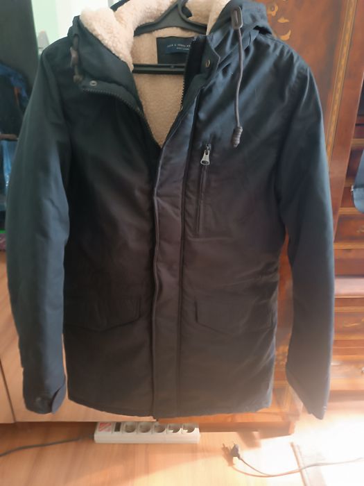 Продам мужскую куртку