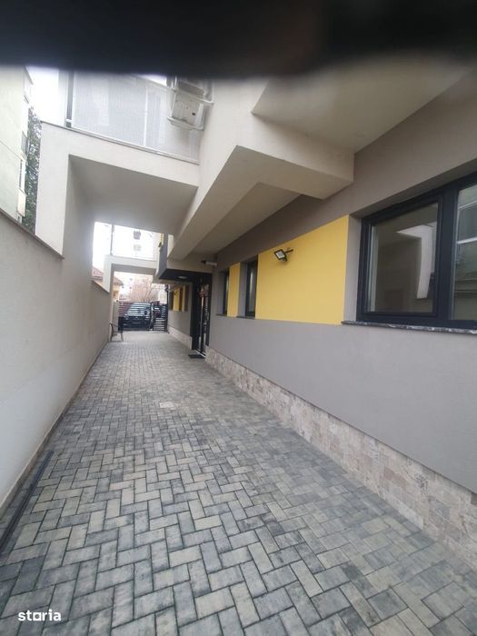 Apartament 2 camere ultracentral cu loc de Parcare