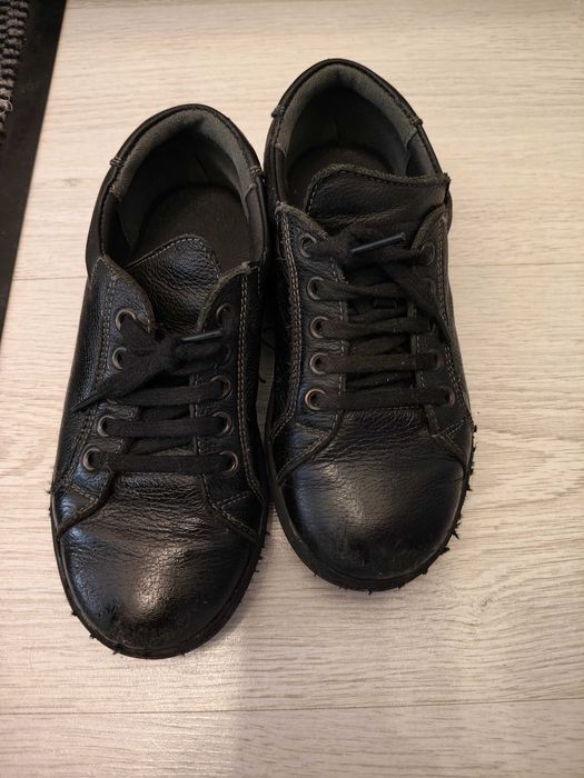 Vand pantofi din piele, marime 31
