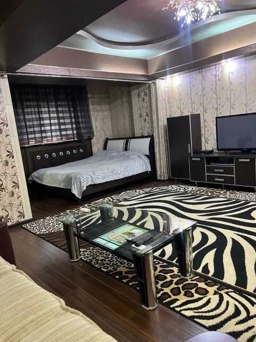 Сдам евро квартиру на Цум Ойбек