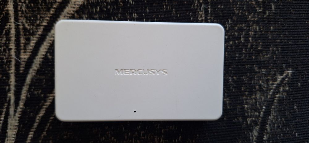 Mercusys 5 port, мрежов суич (switch), разклонител