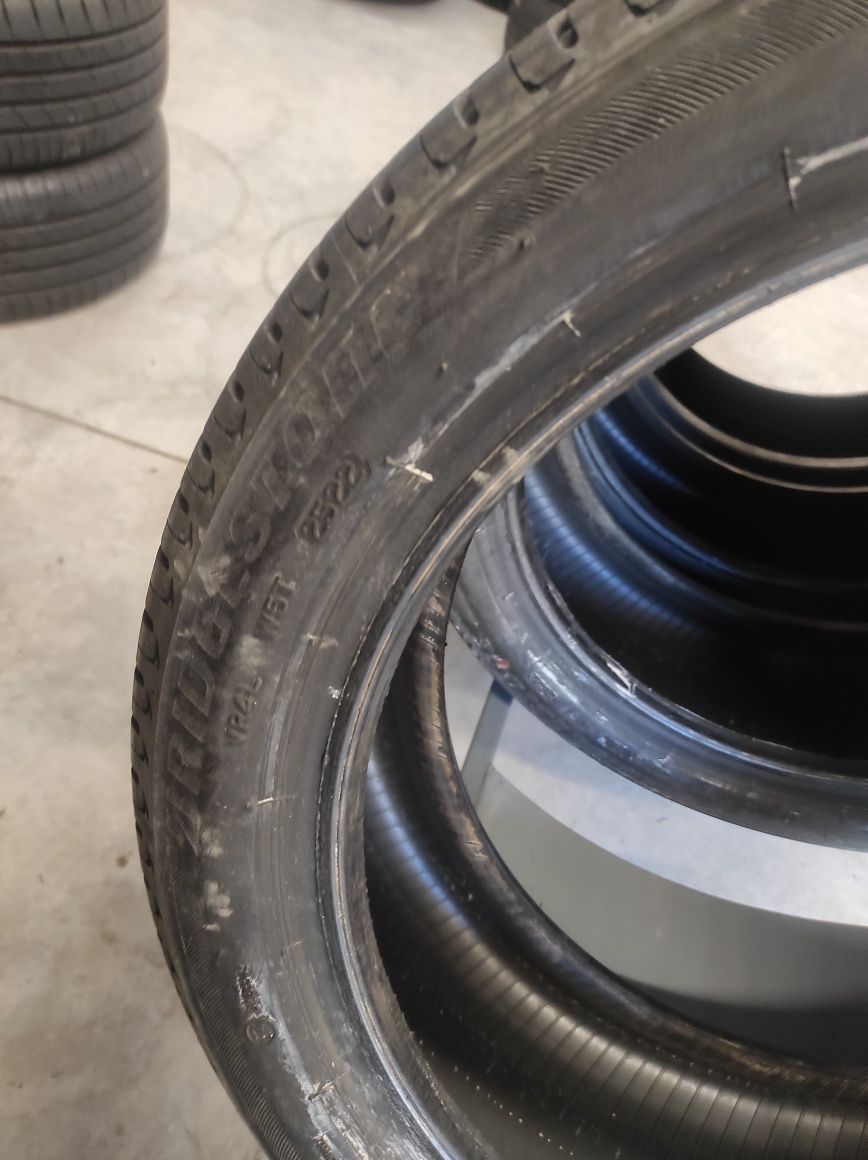 205/45/17 Bridgestone 4бр