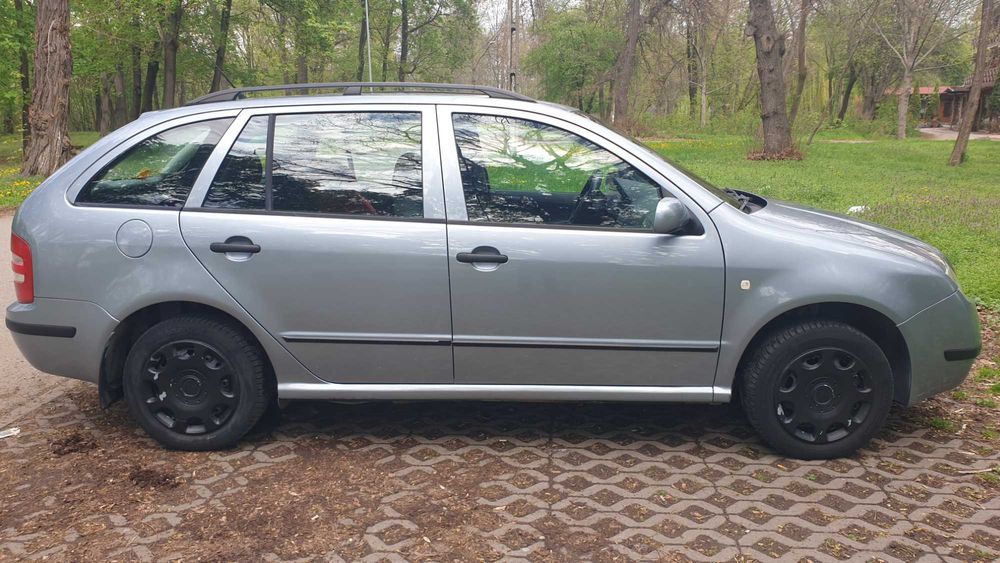 SKODA FABIA  1.4 Benzina 2004