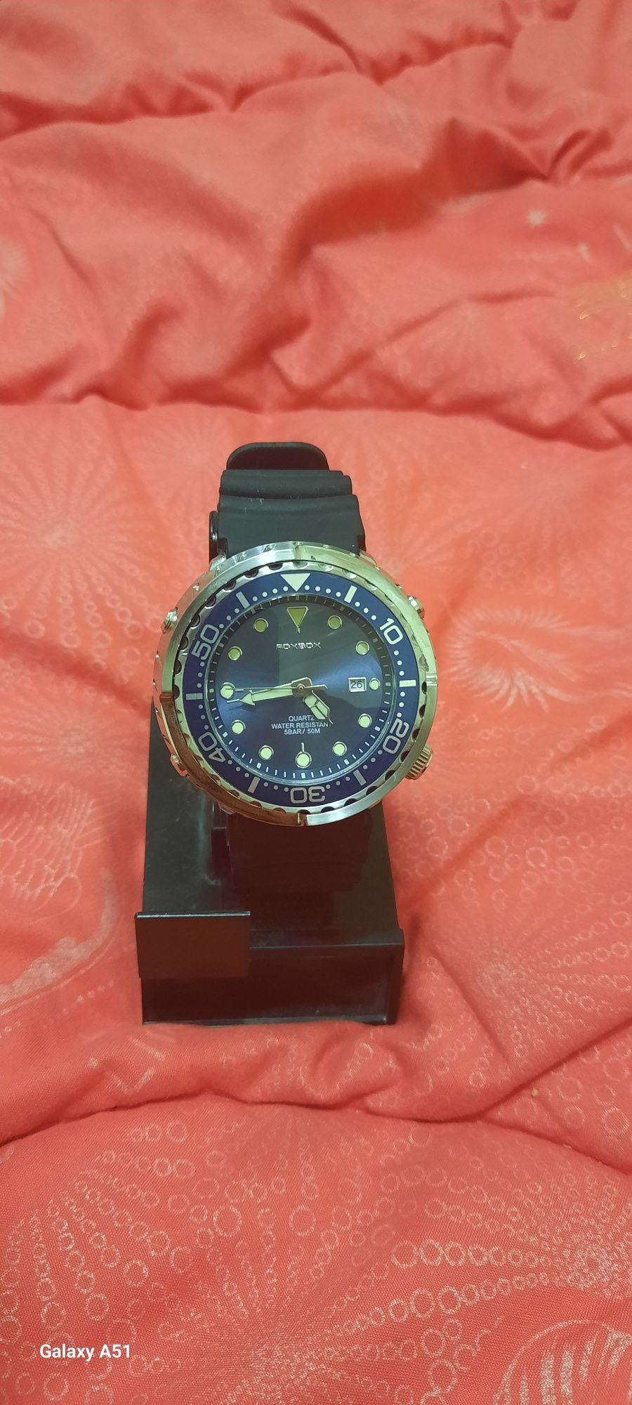 Соат сотилади casio