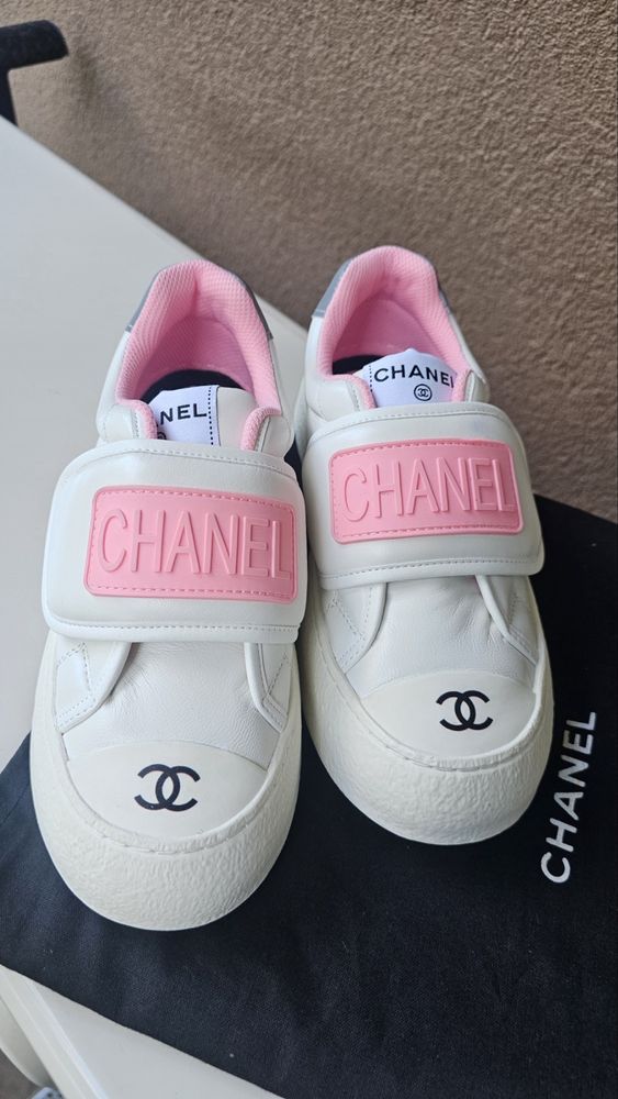 Chanel обувки