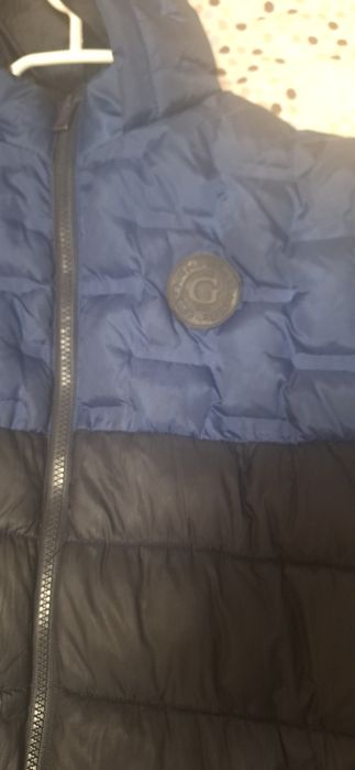 Оригинално яке guess