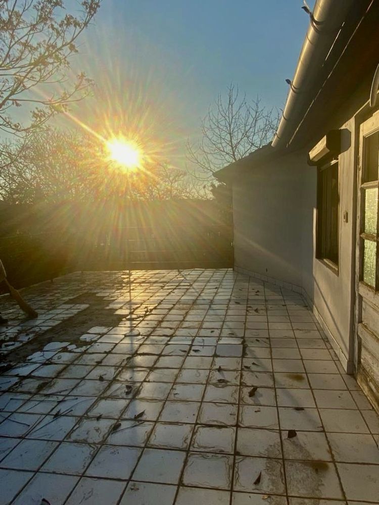 Vând casă în zona gării