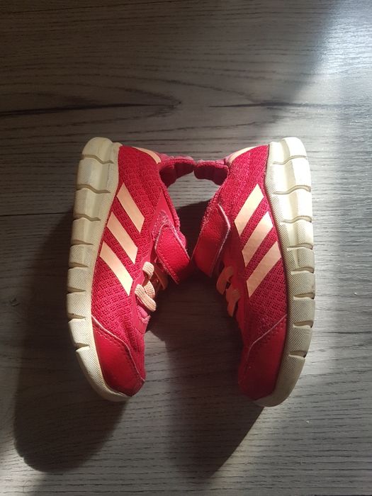 Маратонки Адидас 24н