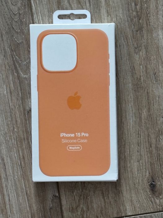 Husa de Silicon cu MagSafe pentru iPhone 15 Pro
