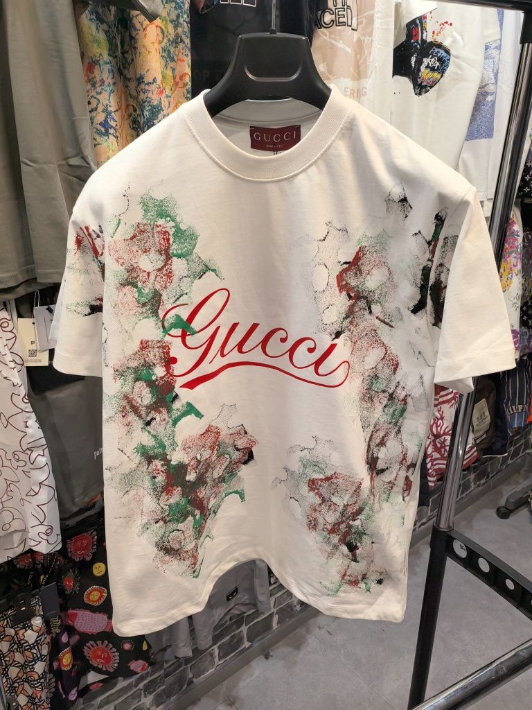 Gcci тениски в черно и бяло