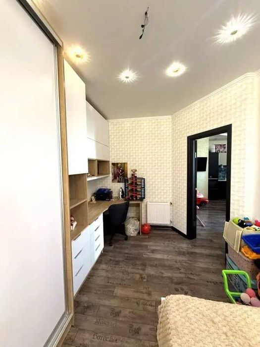 Дава се под наем Двустаен апартамент в София, Зона Б-18 - 65 кв.м за 433.5 € - Снимка #5