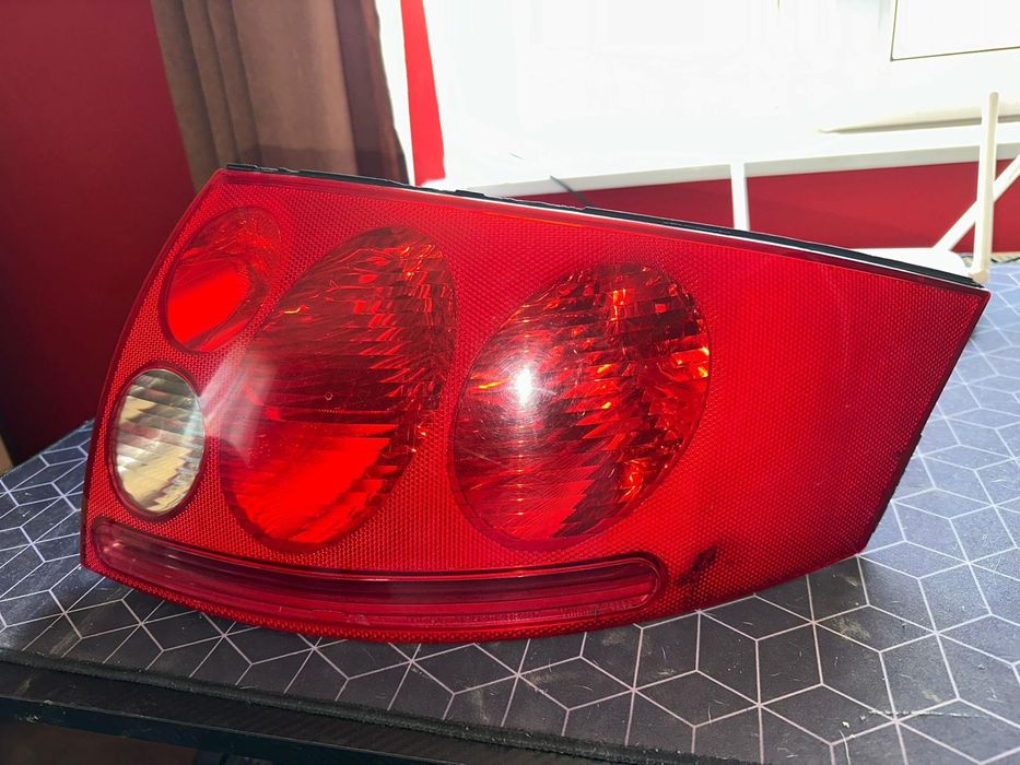 Vând diferite piese TT MK1