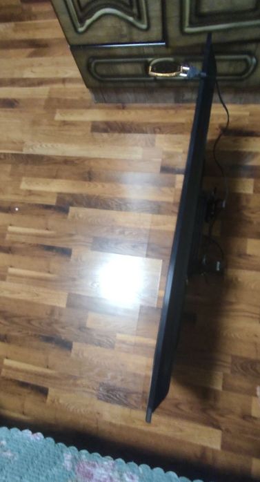 2 ta tilvizor bitasi Samsung ikinchisi artel