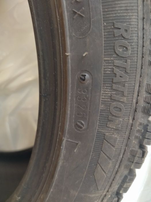 2 бр. Зимни гуми Kormoran Snow 225/45/18, XL