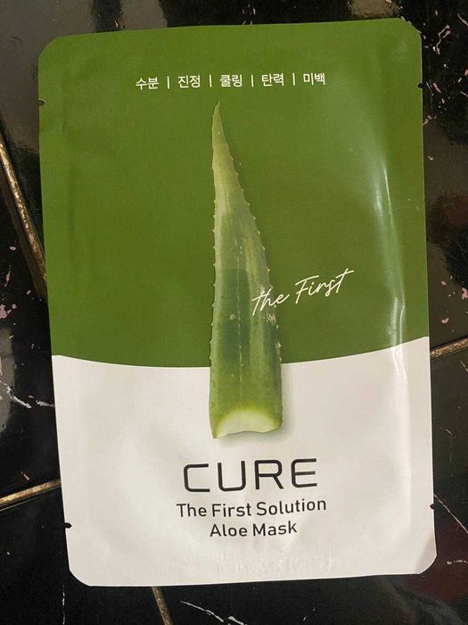 Косметика маски для ухода за кожей лица