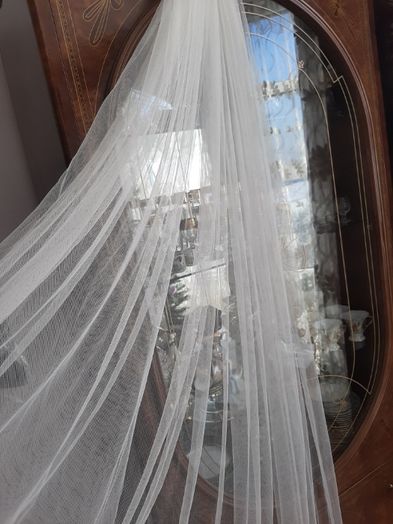 Два свадебных брендовых платья, 46 размер