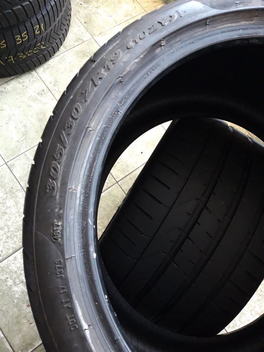 2 anvelope 305/30 R19 Pirelli