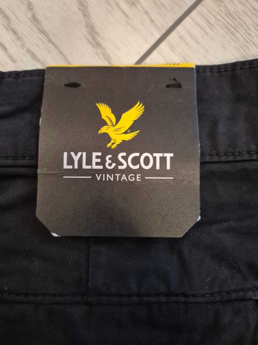 Bermude cargo Lyle and Scott