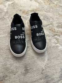 Обувки на BOSS 38 номер оригинални
