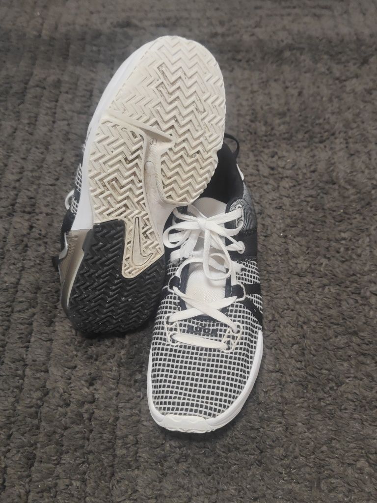 Кецове Nike Air Max