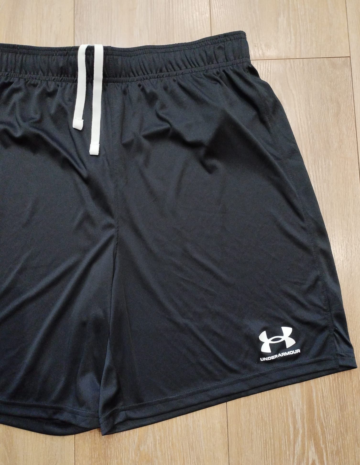 Under armour оригинални къси панталони