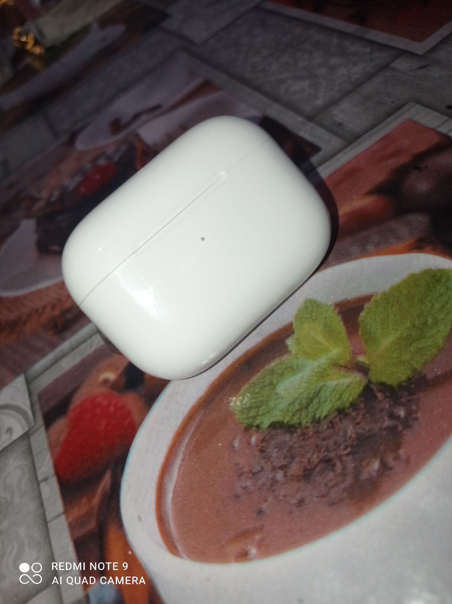 Air Pods Pro.Apple