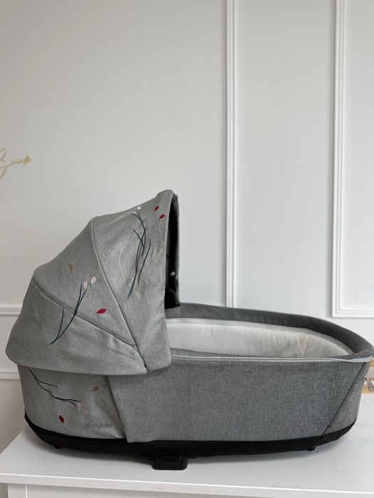 Cybex кош за новородено Priam 4 lux koi