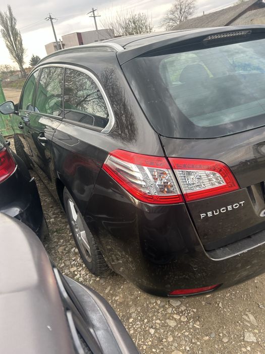 Haion, bară spate, stopuri Peugeot 508 SW 2011