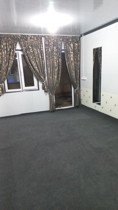 Chirchiq Shahar ped instutit eski 7 ko‘lej oldida ijaraga faqat qizla