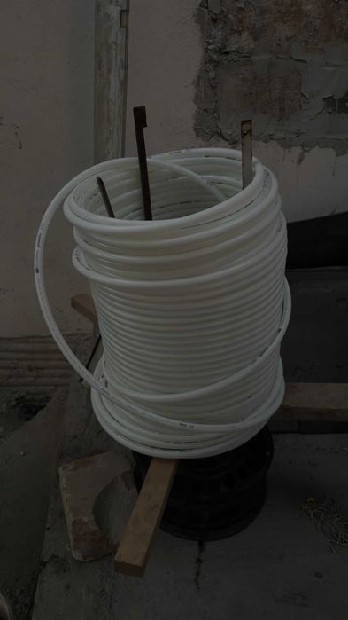 Pistol cleme tacker , teava incalzire in pardoseala Uponor , accesorii