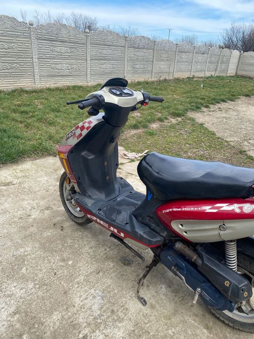 Vând scuter 49cc puțin negociabil