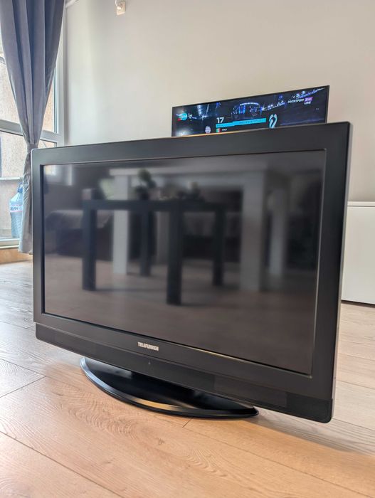 Телевизор Telefunken 32"