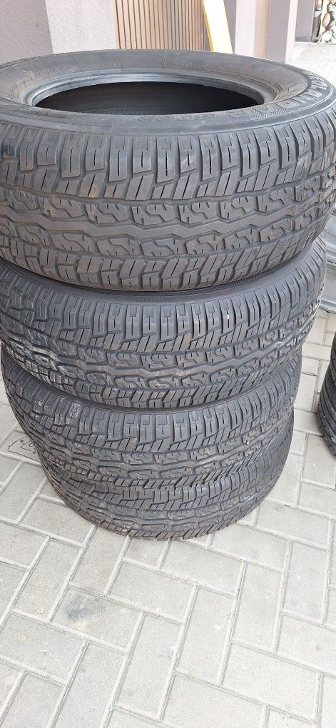 Гуми за Джипове 265/65R17