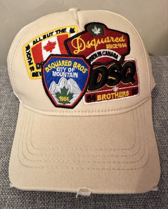 Нова шапка Dsquared