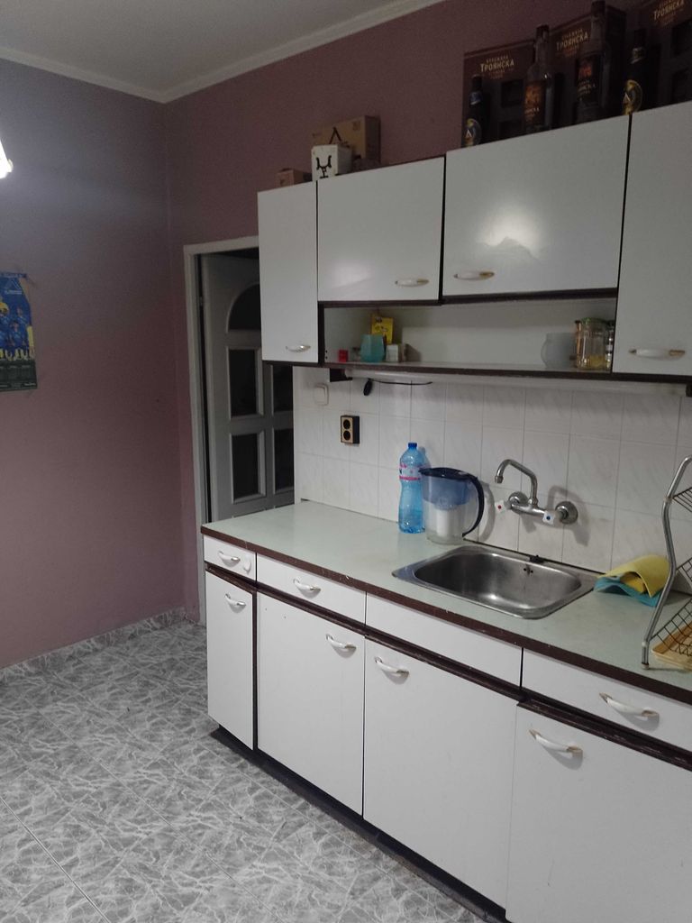 Продава се Двустаен апартамент в София, 7-ми 11-ти километър - 66 кв.м за 2425 €/кв.м - Снимка #3