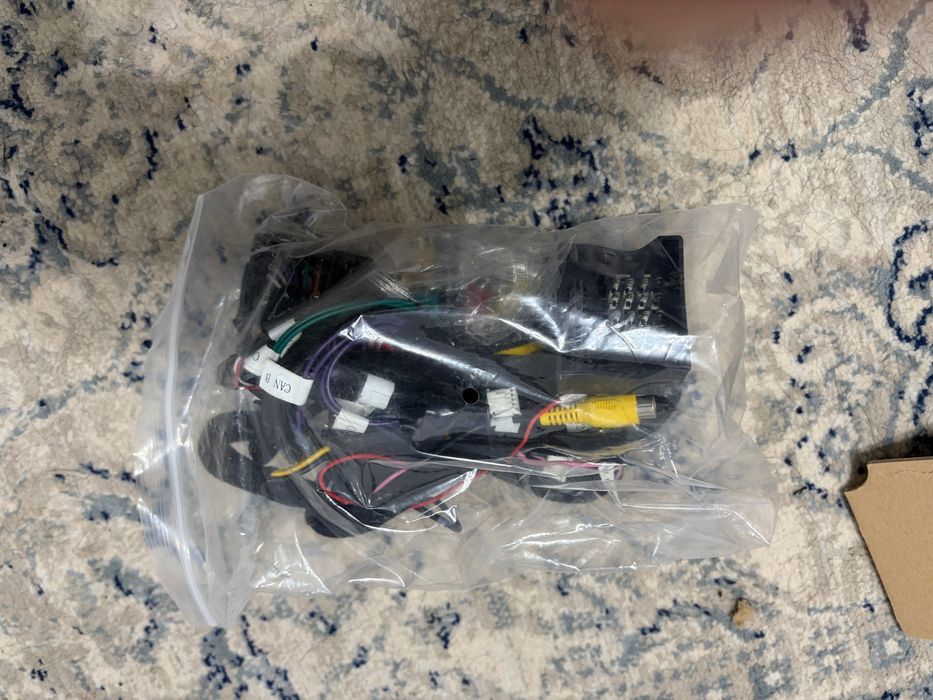 Vand navigatie Originala BMW X3 - F25 perfecta stare.