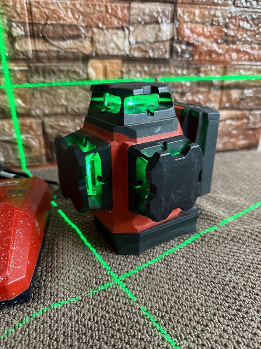 Nivela HILTI PM30